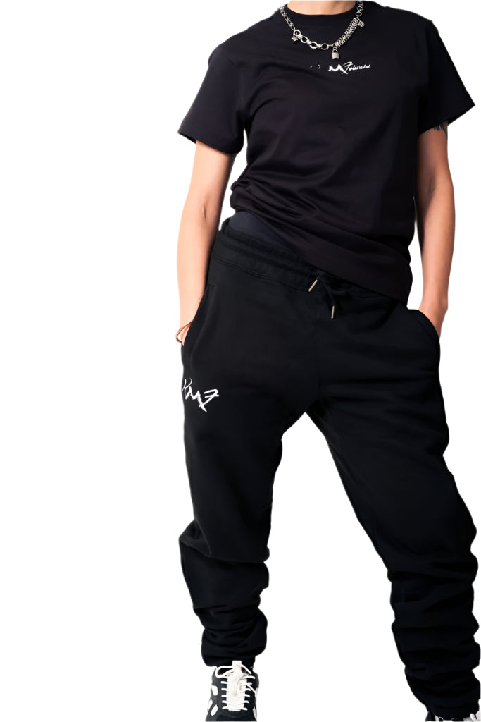 Black T-Shirt and Sweatpants Bundle